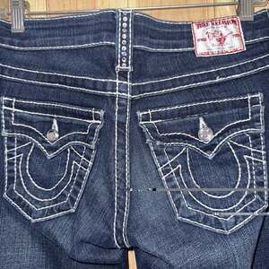 True Religion Disco Billy Big T RARE Crystal Embellish Blue Low Rise Jeans Sz 25
